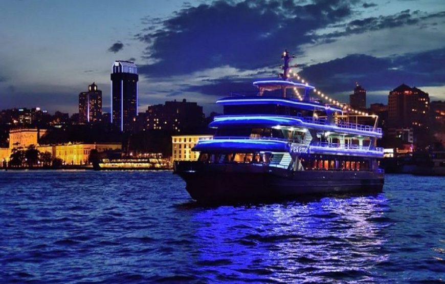 Daily bosphorus cruise dinner